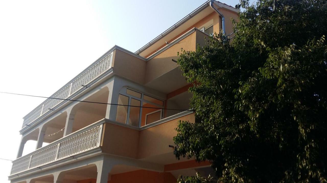 Apartment Ilina Водице Екстериор снимка