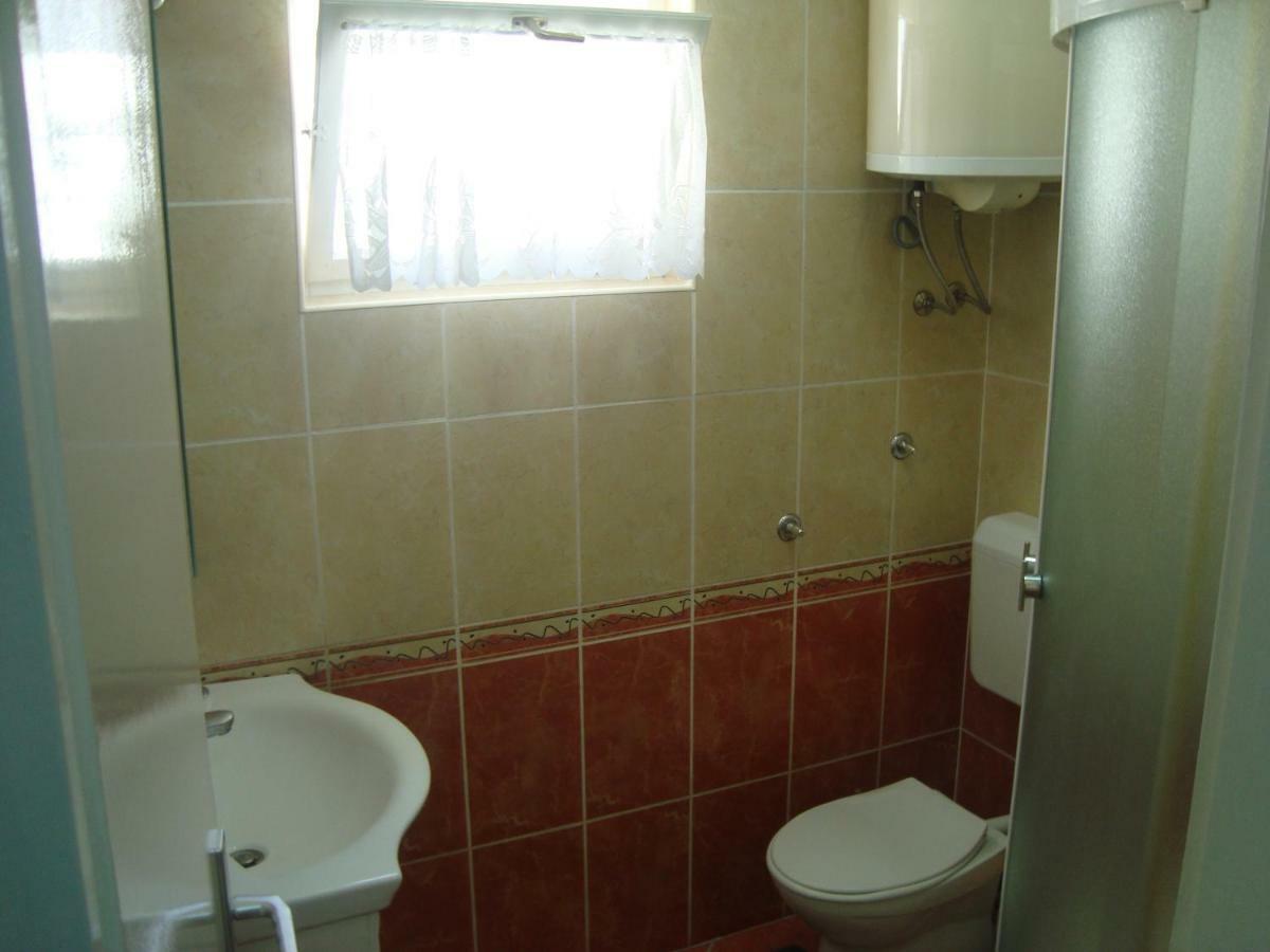 Apartment Ilina Водице Екстериор снимка